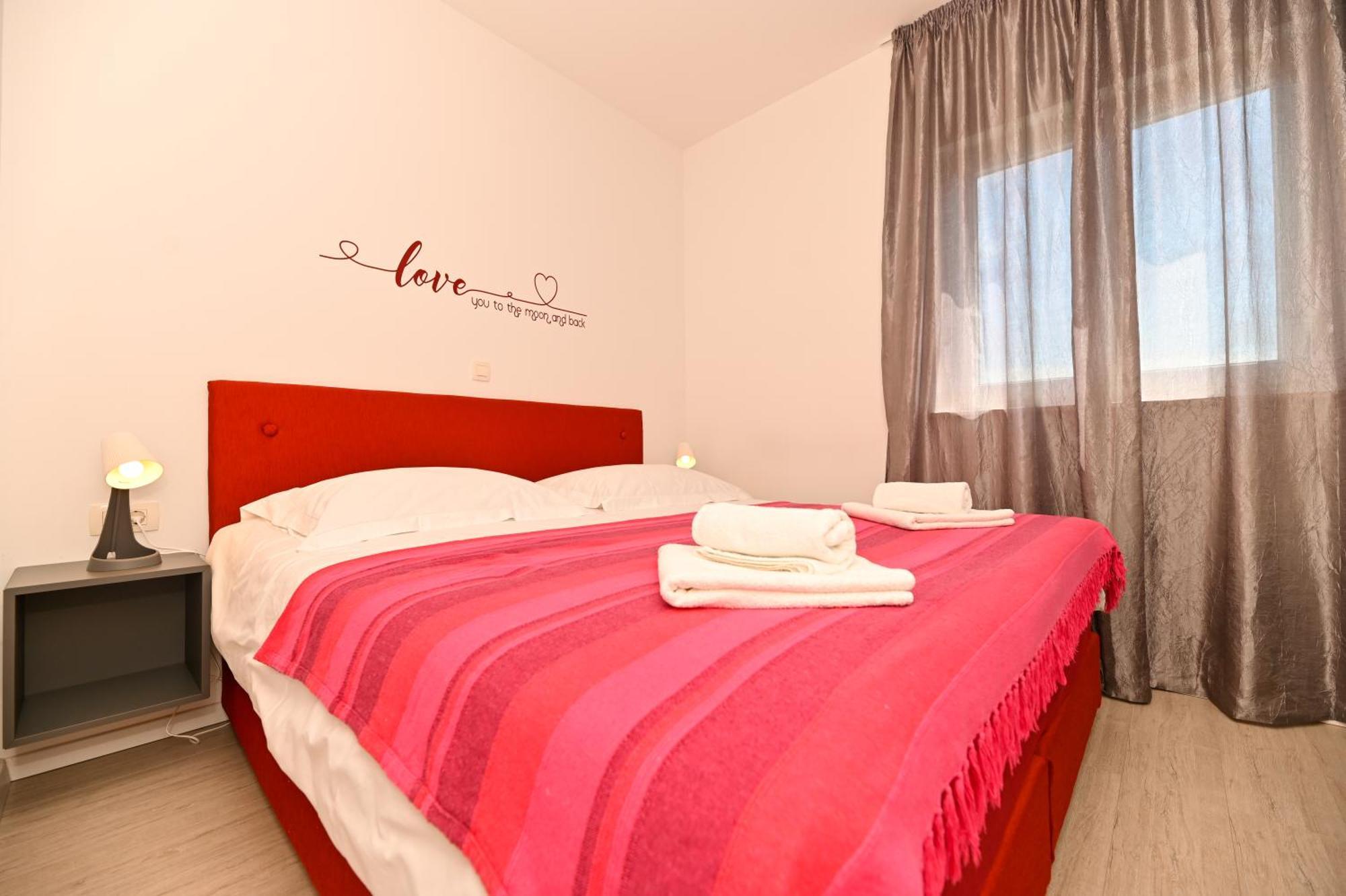 Apartment Marko Trogir Exterior foto